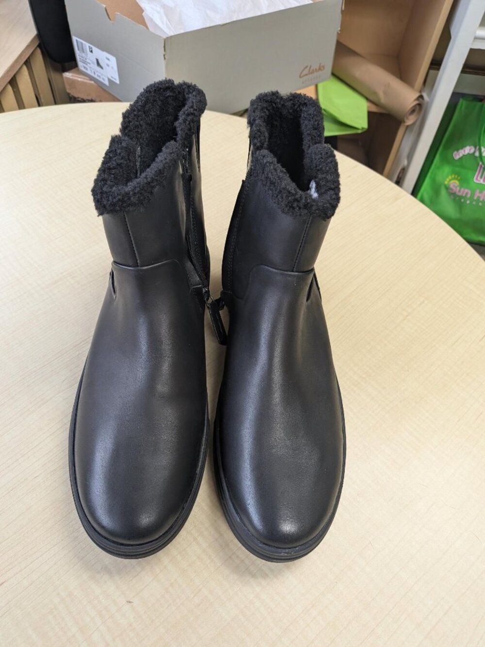 NIB Clarks Artisan Women's Boots Size 11M